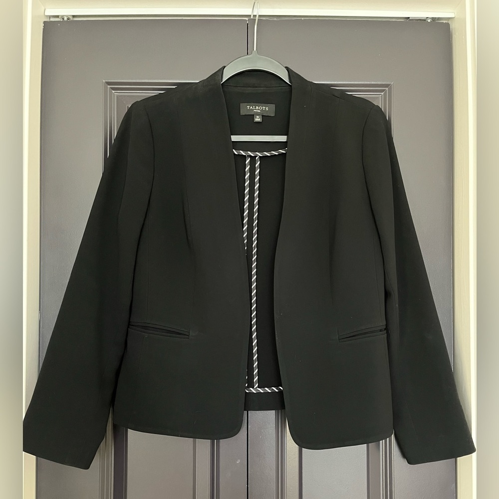 Talbots - 6P - Black blazer